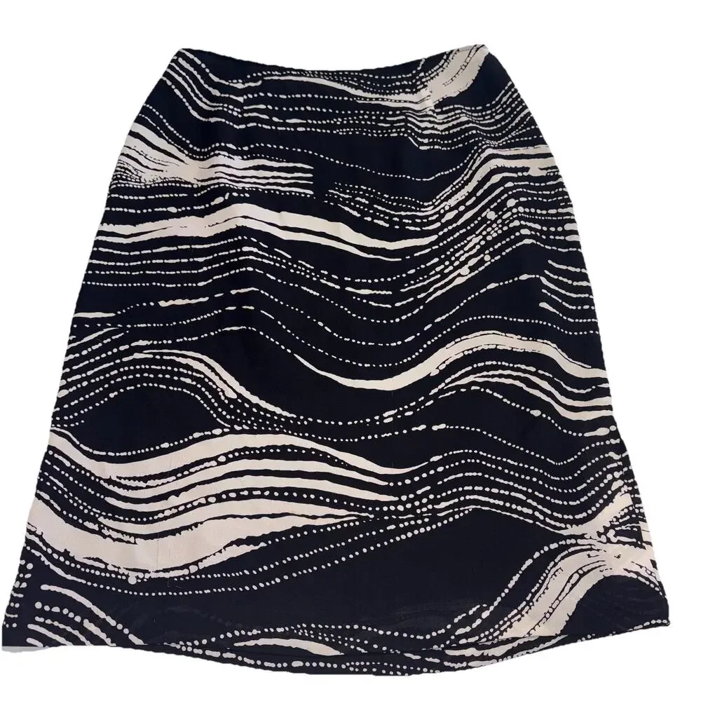 Talbots Skirt Black/Cream Aquatic Look Print 100% Pure Silk Classy Sz 8 Knee L - Picture 1 of 9